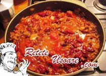 Chili cu carne